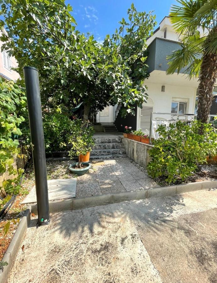 Haus Vantea Krk Town Exterior foto