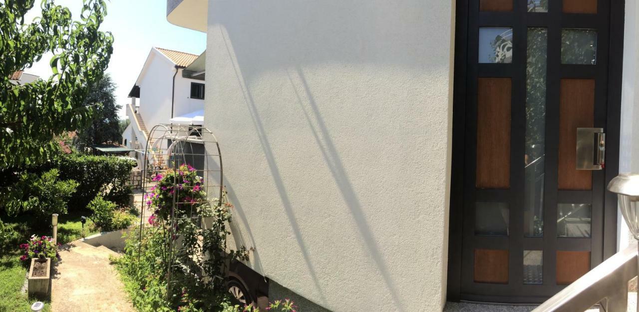 Haus Vantea Krk Town Exterior foto